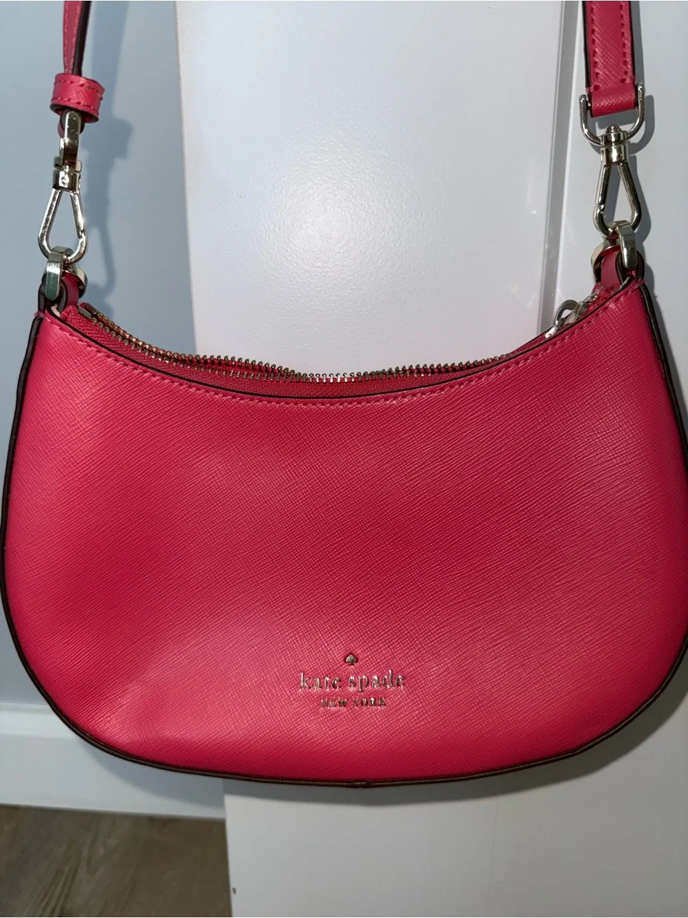 kate spade staci crossbody in dark watermelon gelato VGUC